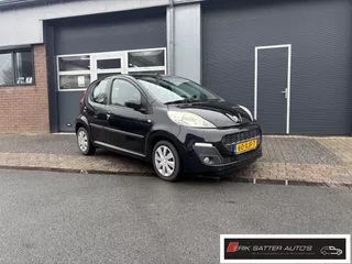 Peugeot 107 1.0 Active Airco | Led| Toerenteller| Centrale vergrendeling | Elektr Ramen