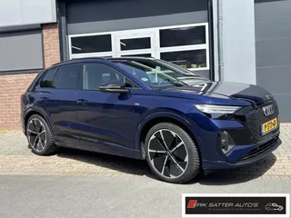 Audi Q4 e-tron 40 Launch edition S Competition 77 kWh SOH 91%| Matrix Led| HUD| Adapt cruise| Stoelverw.| Sportstoel RS| Trekhaak uitklapbaar