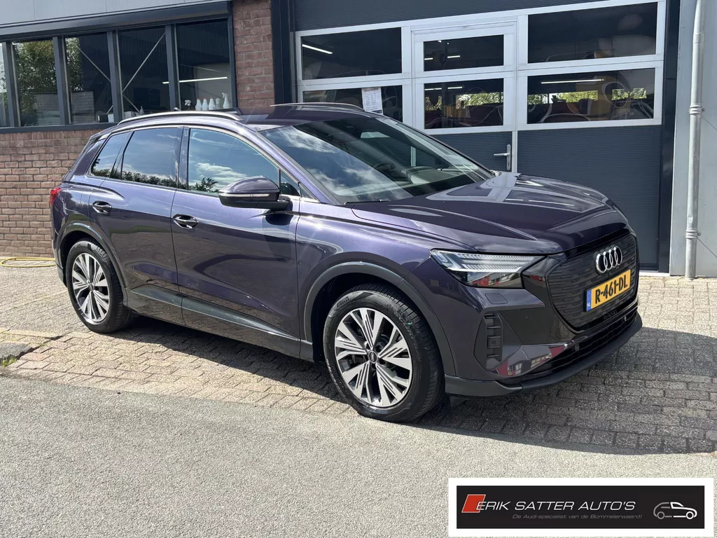 Audi Q4 e-tron 45 quattro Advanced edition 77 kWh SOH 90%| Warmtepomp| Camera + PDC| Leder| Trekhaak| Matrix led| Stoelverw.