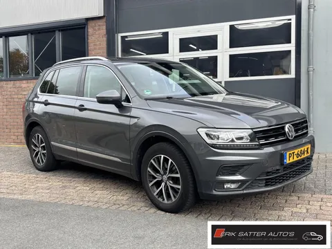 Volkswagen Tiguan 1.4 TSI Comfortline Business Led| Pano| stoelverw.| trekhaak| Carplay| PDC
