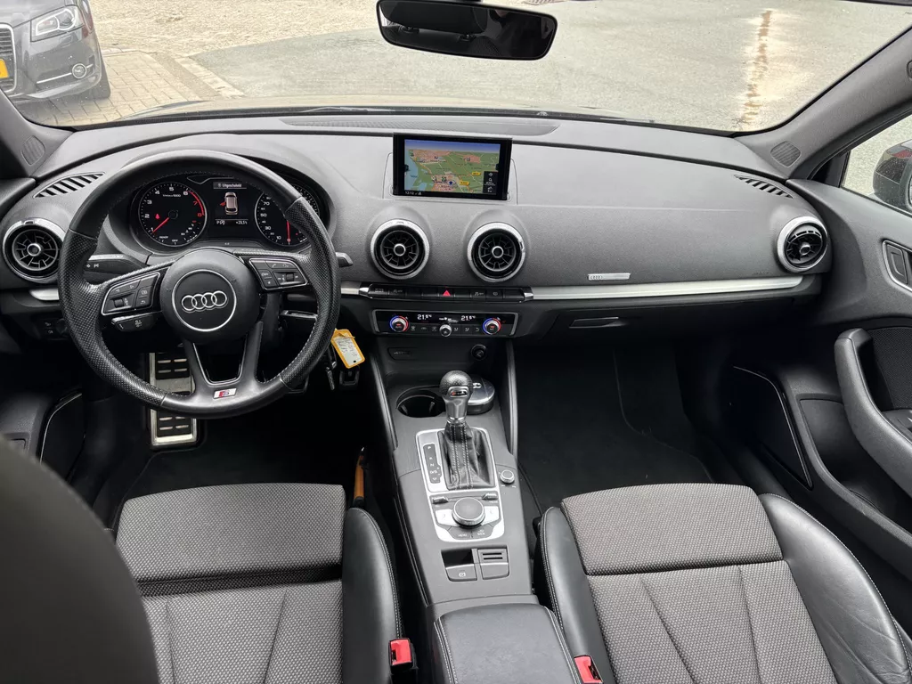 Audi A3 Sportback 2.0 TFSI Sport S Line Edition 19"| B&O| Navigatie| NL-Auto. Audi A3 Sportback 2.0 TFSI Sport S Line Edition 19"| B&O| Navigatie| NL-Auto.