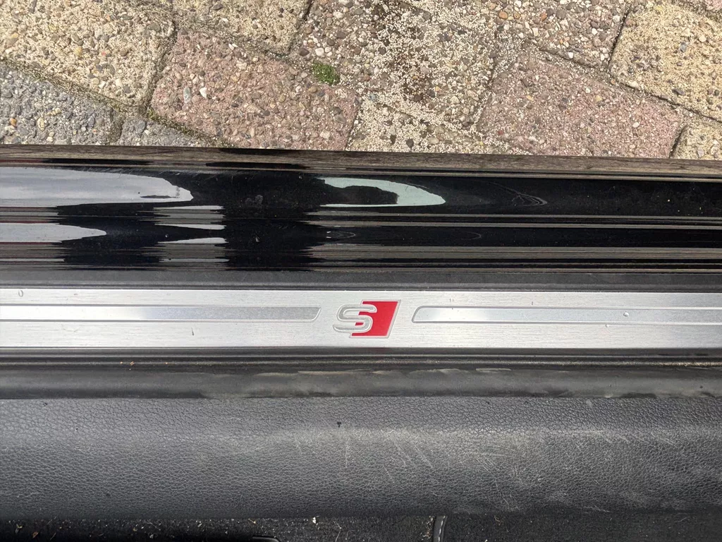 Audi A3 Sportback 2.0 TFSI Sport S Line Edition 19"| B&O| Navigatie| NL-Auto. Audi A3 Sportback 2.0 TFSI Sport S Line Edition 19"| B&O| Navigatie| NL-Auto.