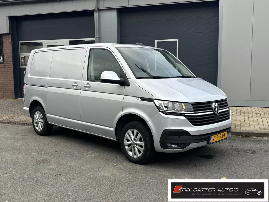 Volkswagen Transporter 2.0 TDI L1H1 28 Highline facelift| PDC V+A| Navigatie| Apps